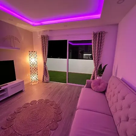 Luxury Sunset View, Wifi Free 阿德耶