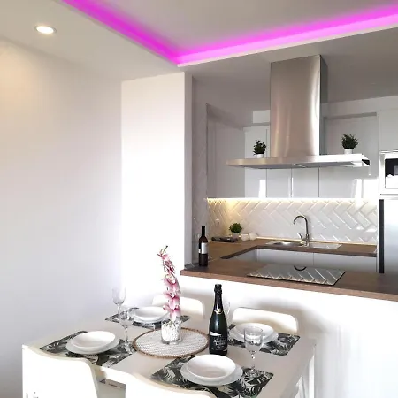 Luxury Sunset View, Wifi Free Apartamento